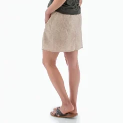 Aventura Clothing Women's Menlo Skort