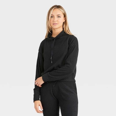 Wander By Hottotties Women's Diane Zig Zag Mock Neck Athletic Top - Black 4 Wander By Hottotties Women's Diane Zig Zag Mock Neck Athletic Top - Black - Image 2