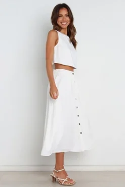 Petal And Pup Womens Sutton Top 13 Petal And Pup Womens Sutton Top -Mizuno Shop GUEST 390b1b98 ef7c 4626 8a1b 5898d8f9a398