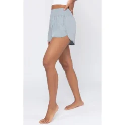 Yogalicious Radiant Commuter Woven High Waist Running Short With Split Hem -Mizuno Shop GUEST 47aa566b d185 4cab be8b 7c7b32f9ccff