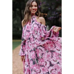 Petal And Pup Womens Hilary Pleated Maxi Dress -Mizuno Shop GUEST 4fe1ad21 dc93 4f04 abfb 0cab2622e366