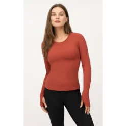 Yogalicious Womens Seamless Zaia Long Sleeve Active Shirt -Mizuno Shop GUEST 7396aa35 d32a 47a6 a8e9 f59195bbc6c5