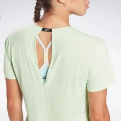 Reebok Activchill Athletic T-Shirt Womens Athletic T-Shirts -Mizuno Shop GUEST 74d07a30 655a 4d16 85ca 4e6cc4fddf7e