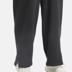 Reebok Classics Wide Straight Leg Pants (Plus Size) -Mizuno Shop GUEST 7efa3837 cb2f 4144 8903 31db68a6196e