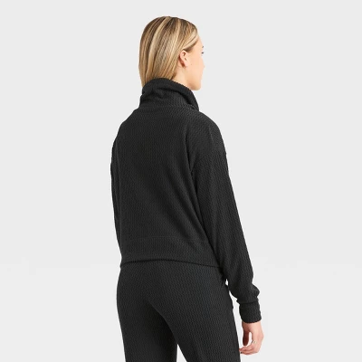 Wander By Hottotties Women's Diane Zig Zag Mock Neck Athletic Top - Black 6 Wander By Hottotties Women's Diane Zig Zag Mock Neck Athletic Top - Black - Image 4