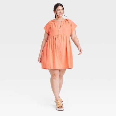 Women's Short Sleeve Linen Mini Shift Dress - Universal Thread™ 8 Women's Short Sleeve Linen Mini Shift Dress - Universal Thread™ - Image 6