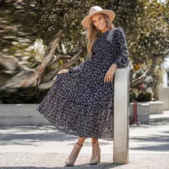 Women's Ditsy Floral Round Neck Maxi Dress - Cupshe -Mizuno Shop GUEST 945f5288 a6cf 47c5 a535 ef29fc830670