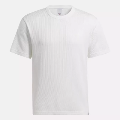 Reebok Classics Wardrobe Essentials Waffle Tee 8 Reebok Classics Wardrobe Essentials Waffle Tee - Image 6