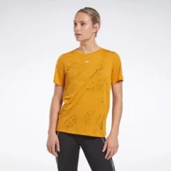 Reebok Burnout T-Shirt Womens Athletic T-Shirts -Mizuno Shop GUEST 9699484d e1ec 4530 8e1b b1c03e172aaf