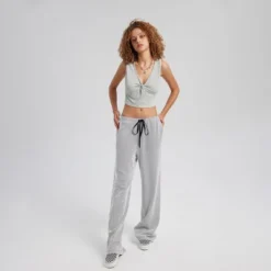 Women's V-Neck Twist Knot Cropped Tank Top - Gray -Mizuno Shop GUEST a8e78bb5 1337 4497 a2a3 2559b074aa8e