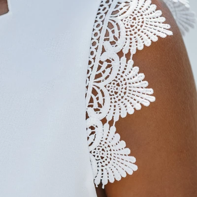 Women's Scalloped Contrast Lace V-Neck Top - Cupshe 7 Women's Scalloped Contrast Lace V-Neck Top - Cupshe - Image 5