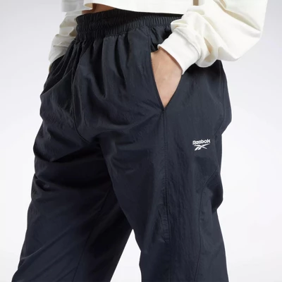 Reebok Classics Franchise Track Pants 5 Reebok Classics Franchise Track Pants - Image 3