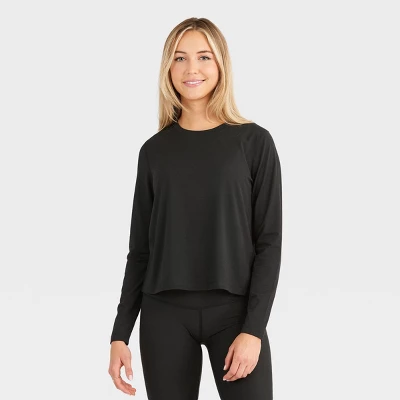Wander By Hottotties Women's Naomi Crewneck Athletic Top 5 Wander By Hottotties Women's Naomi Crewneck Athletic Top - Image 3