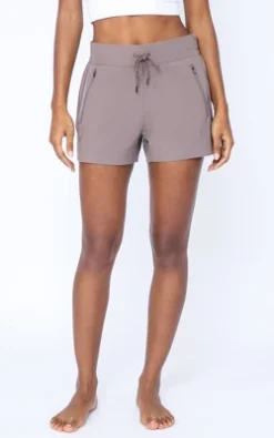 90 Degree By Reflex Womens Lightstreme Hike And Trail Shorts With Side Zipper Pockets -Mizuno Shop GUEST e840bf8f aa36 4c21 8bb6 1773d3eeec7c