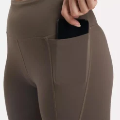 Reebok Lux High-Rise Bike Shorts -Mizuno Shop GUEST ef024b0f 0e44 44b3 9842 b2ce923bc9a0